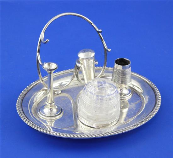 A late Victorian silver desk stand by Hukin & Heath, 9 oz.